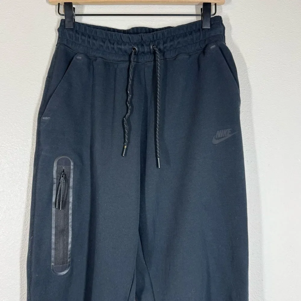 Nike Women’s Tech Fleece Jogger Sweat Pants Black Activewear Size Small CW4292